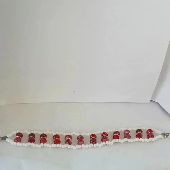 1 beaded bracelet..stainless steel..hypoallergenic ..nwt - Picture 1 of 5